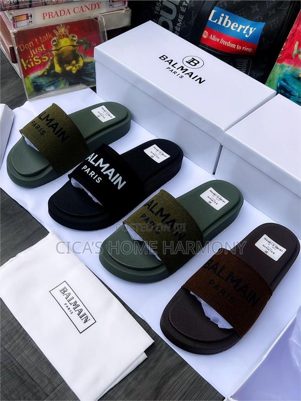 Arc’Teryx Designer Open Toe Non- Slip · Photo 2