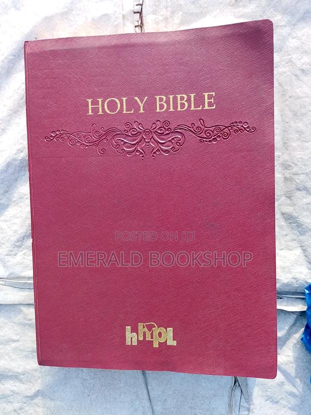 KJV Reference Bible Giant Print Fairly Use photo 3