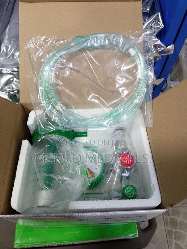 Oxygen Flowmeter · Photo 4