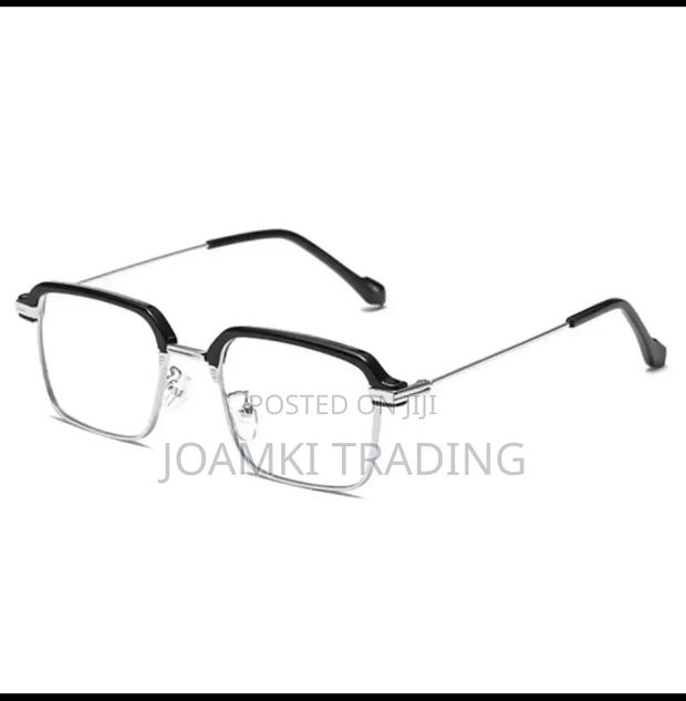 2 In 1 Photochromic Anti Blue Light Glasses For Men Women photo 11