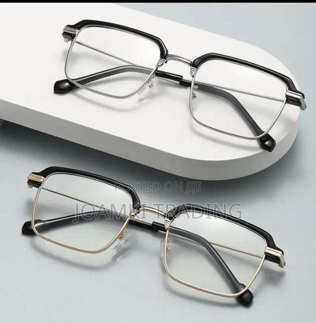 2 In 1 Photochromic Anti Blue Light Glasses For Men Women photo 2