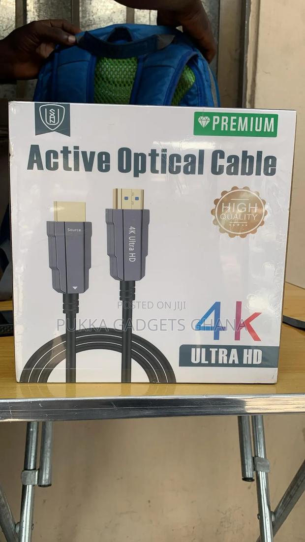 Active Optical Cable · Photo 3