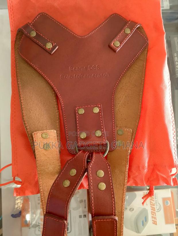 Beams Leather Strap · Photo 2