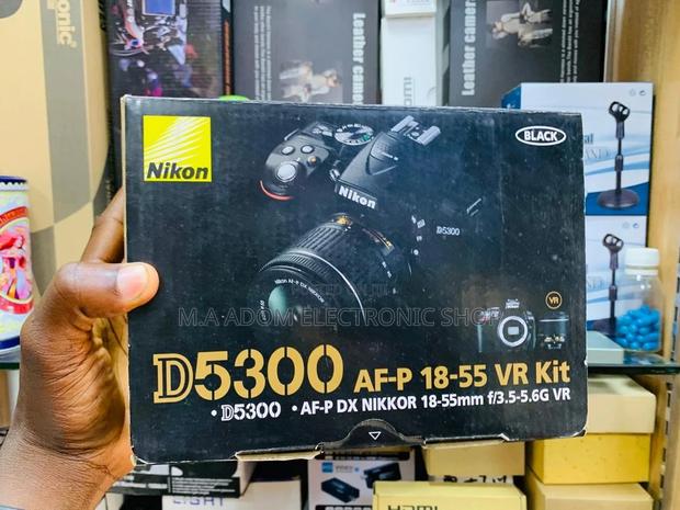 Nikon D5300 DSLR Camera With Lens: Your Creative Companion · Photo 2