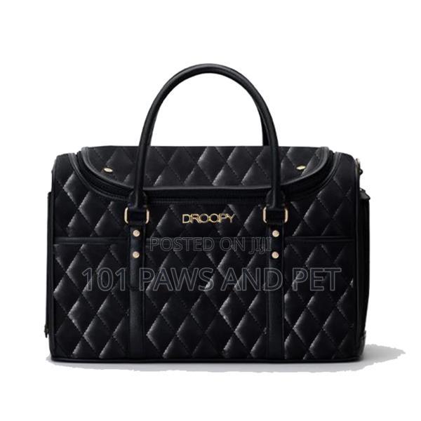 Designer Pet Bag · Photo 2