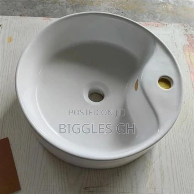 Pedicure Bowl/ Countertop Basin · Photo 3