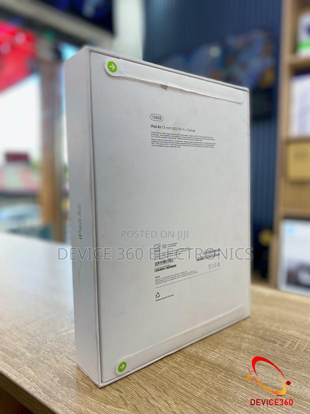 New Apple iPad Air 128 GB Gray · Photo 4