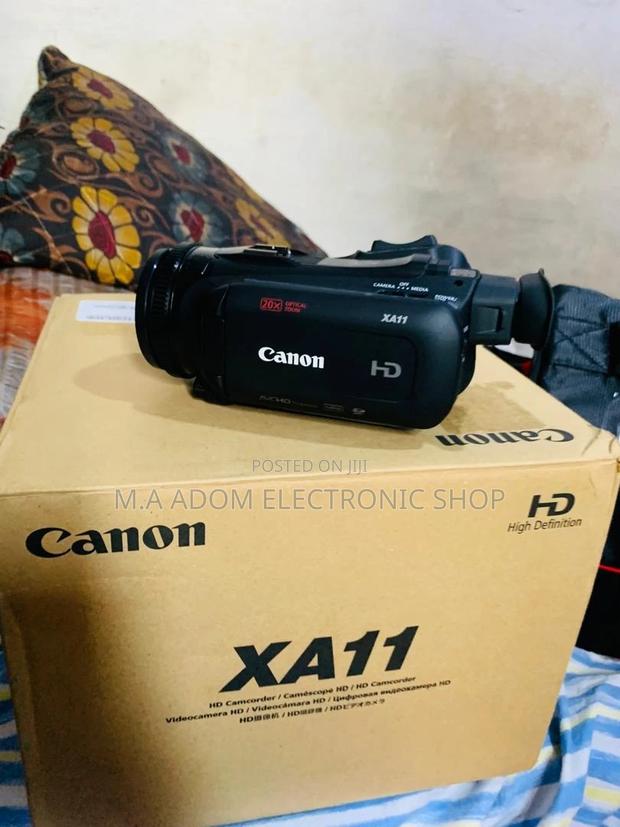 Canon XA11: Capture the Moment, Elevate Your Vision · Photo 2