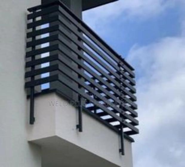 Metallic Balcony · Photo 4