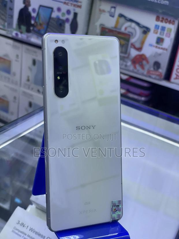 Sony Xperia 1 II 128 GB White photo 2