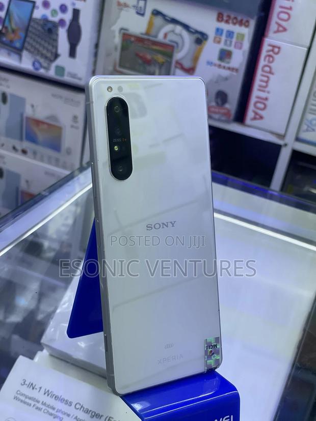 Sony Xperia 1 II 128 GB White photo 3