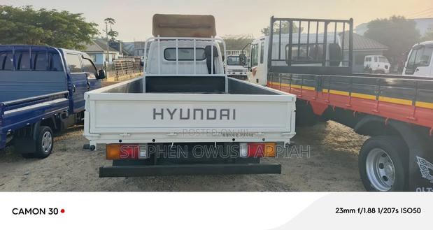 Hyunda Mighty Truck 2.5 Tons photo 5