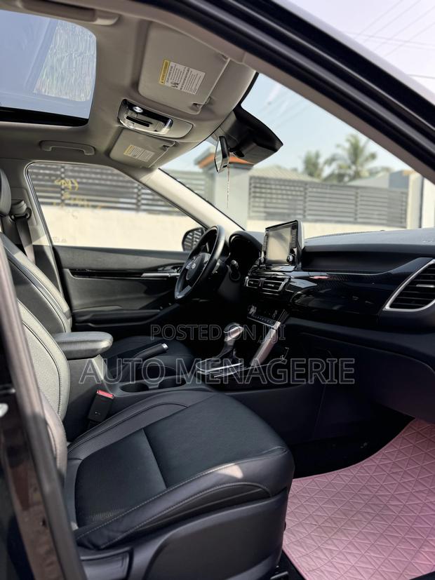 Kia Seltos 2.0 MPI 4WD 2021 Black