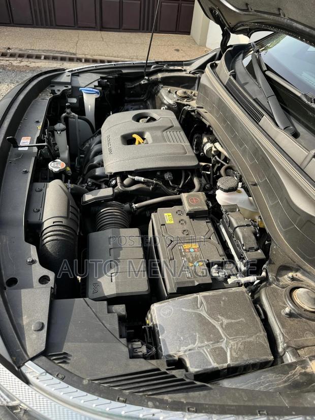 Kia Seltos 2.0 MPI 4WD 2021 Black