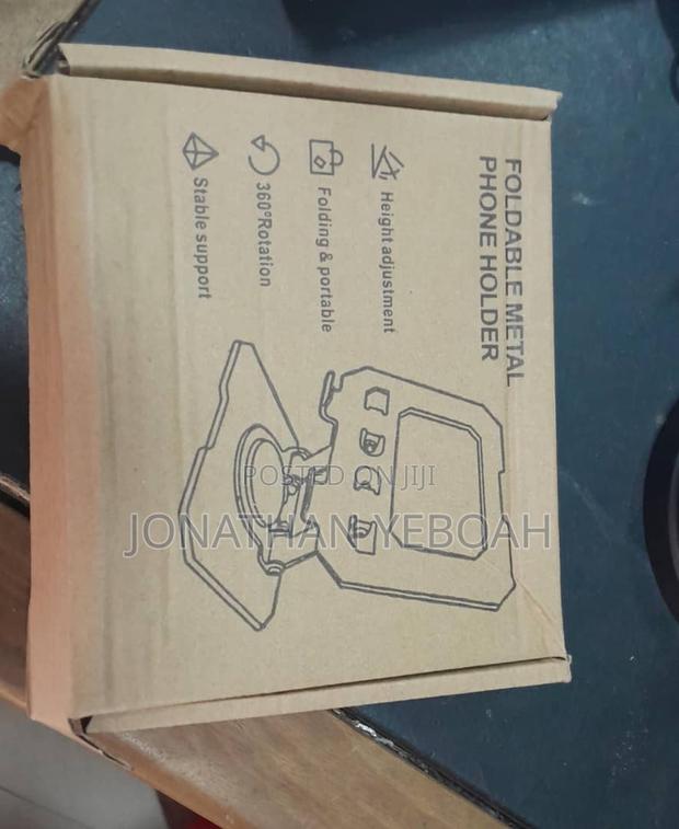 Foldable Tablet Stand · Photo 4