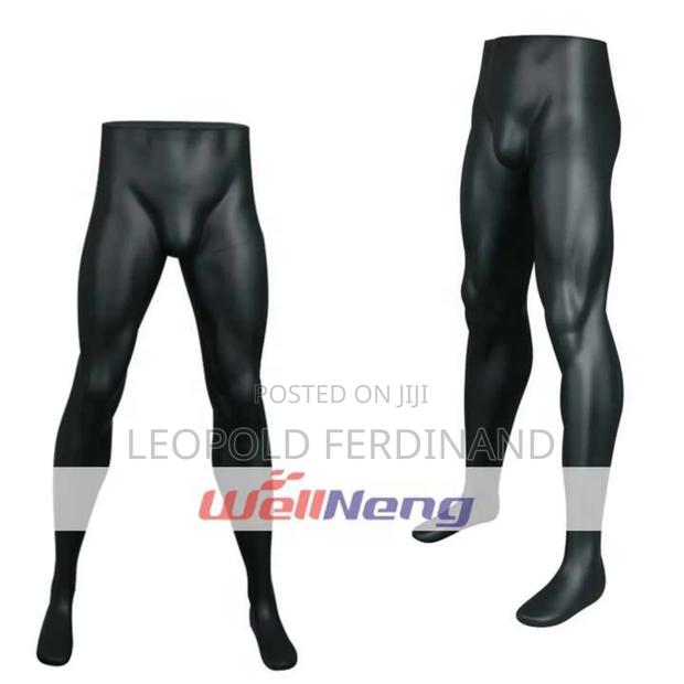 Man Trousers Display Mannequins · Photo 3