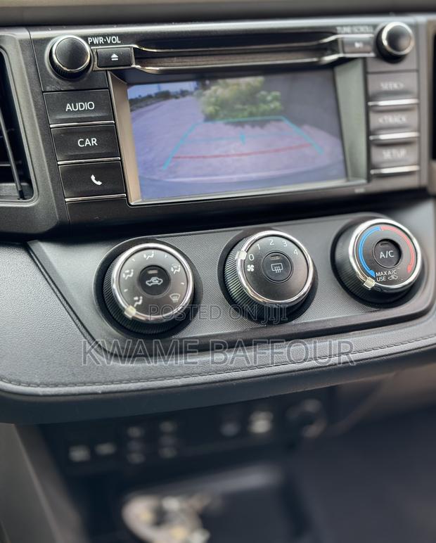 Toyota RAV4 2018 Silver