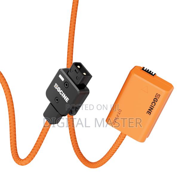 D-Tap to Sony NP-FW50 Dummy Battery Cable · Photo 4