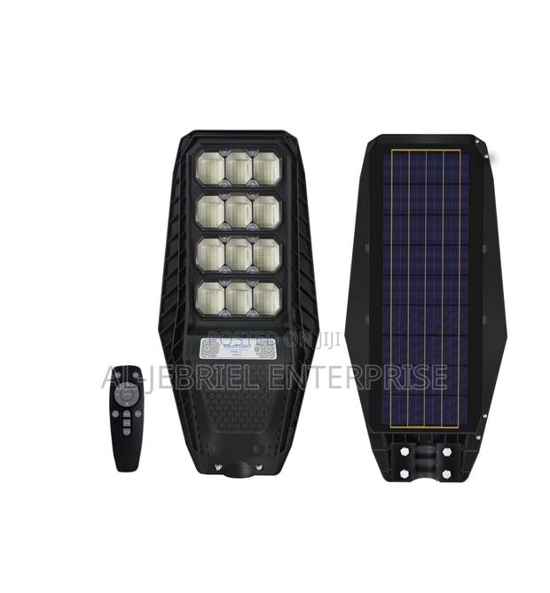 SKYLIFE 200watts Solar Street Light With Remote Control