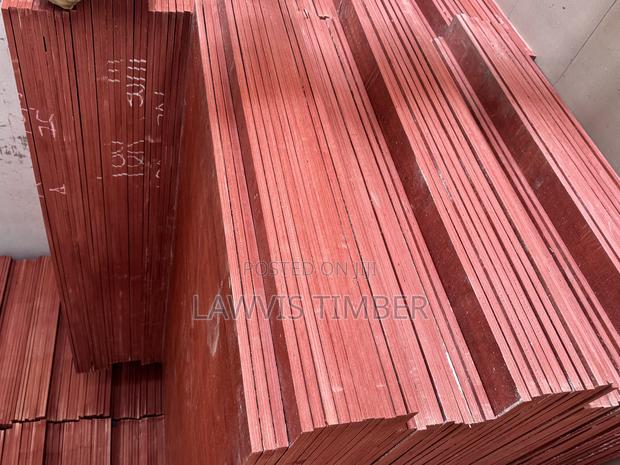 18mm /Marine Plywood /Wood · Photo 2