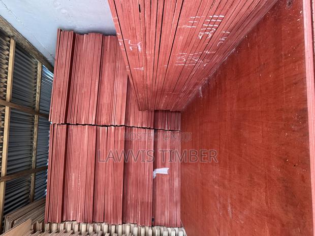 Marine Plywood / 18mm /Red Board · Photo 2