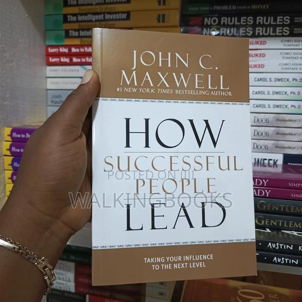 How Successful People Lead by John Maxwell · Photo 2