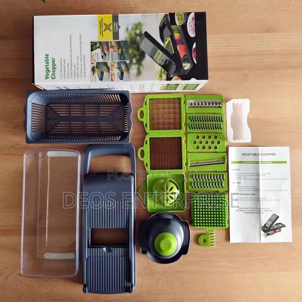 Multifunctional Vegetable Chopper · Photo 2