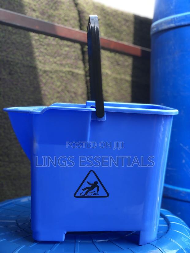 Mop Buckets photo 3