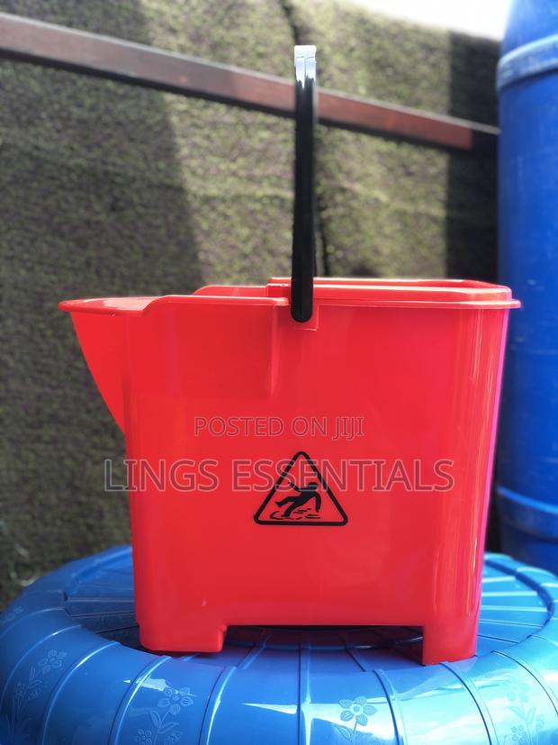 Mop Buckets photo 4