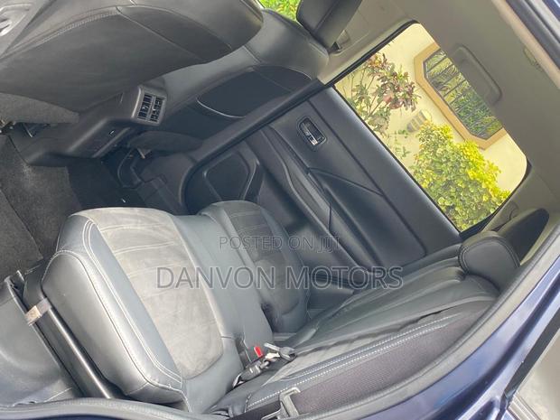 Mitsubishi Outlander 2019 Blue photo 3