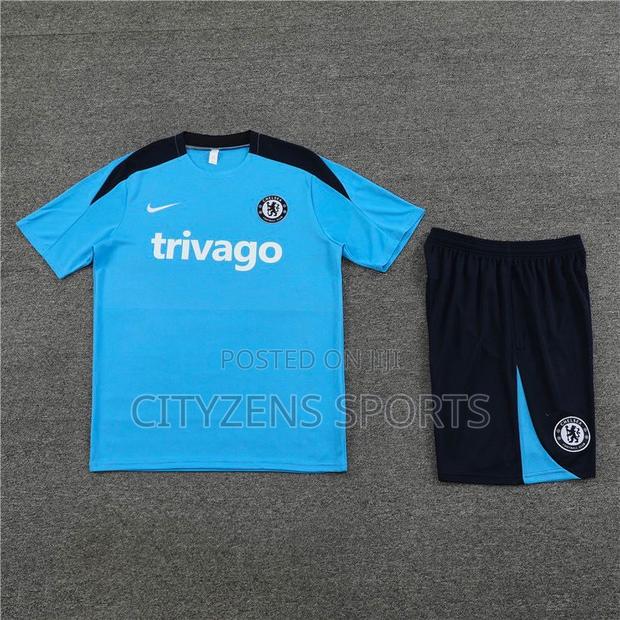 Chelsea 2024/25 Training Kit · Photo 4