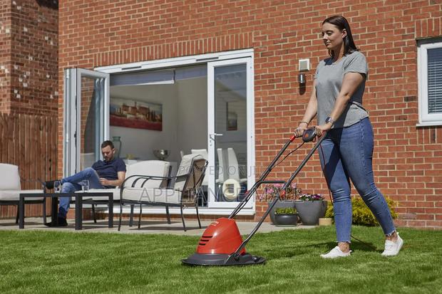 Flymo Turbo Lawn Mower photo 2