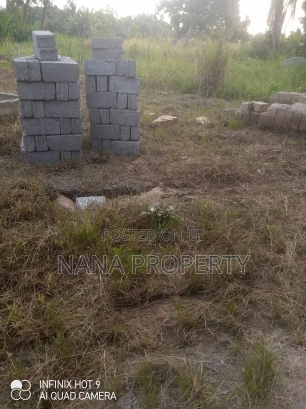 20 Plots of Land for Sale Located at Oyibi Saasabi Junction · Photo 4