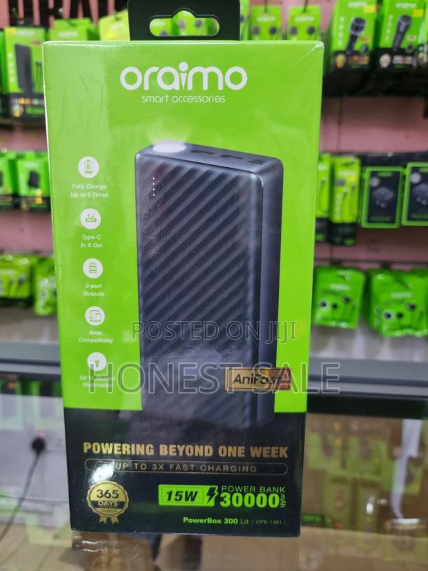 Oraimo Powerbox 300 Lite 30000mah 15w Power Bank · Photo 3