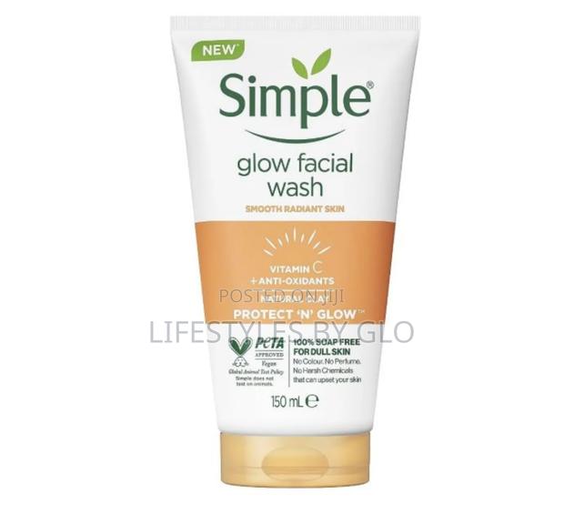 Simple Protect ‘N’ Glow Facial Wash · Photo 3