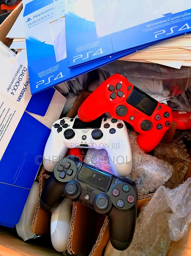 Ps4 Controller · Photo 4