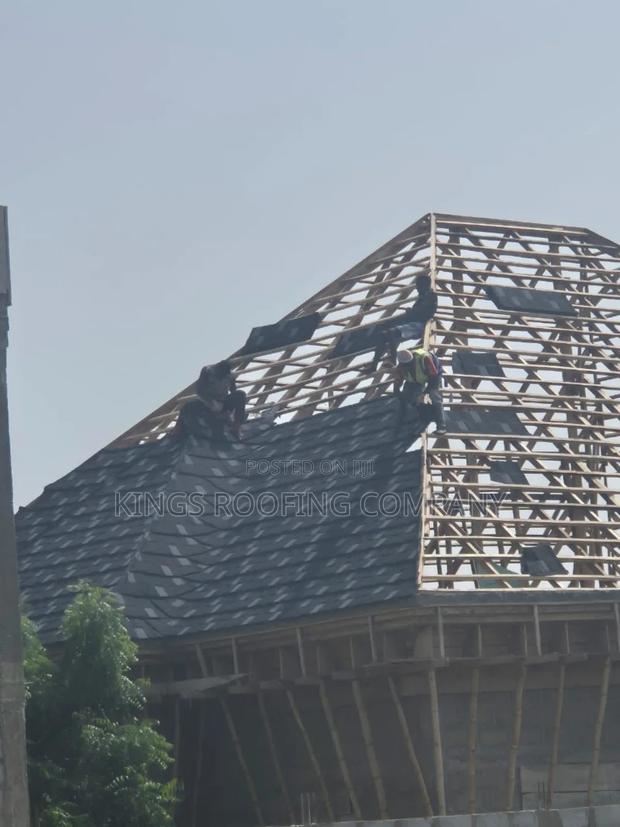 Strong Wood Structure for Euro-Tiles Roofing · Photo 4