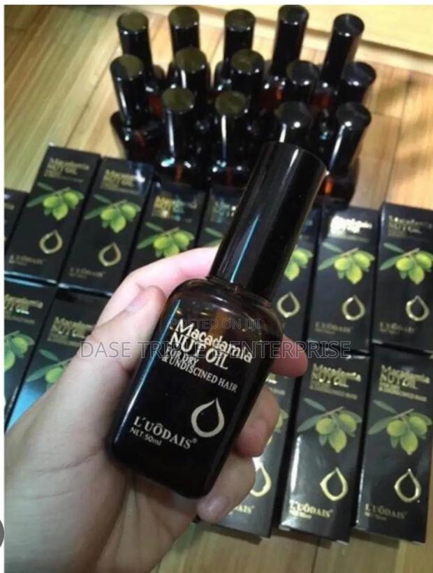 Macademia Nut Oil · Photo 2