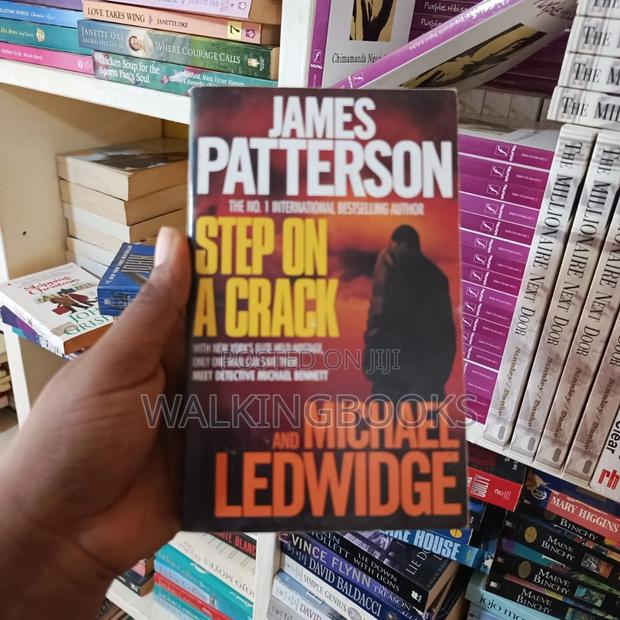 Step on a Crack by James Patterson · Photo 2