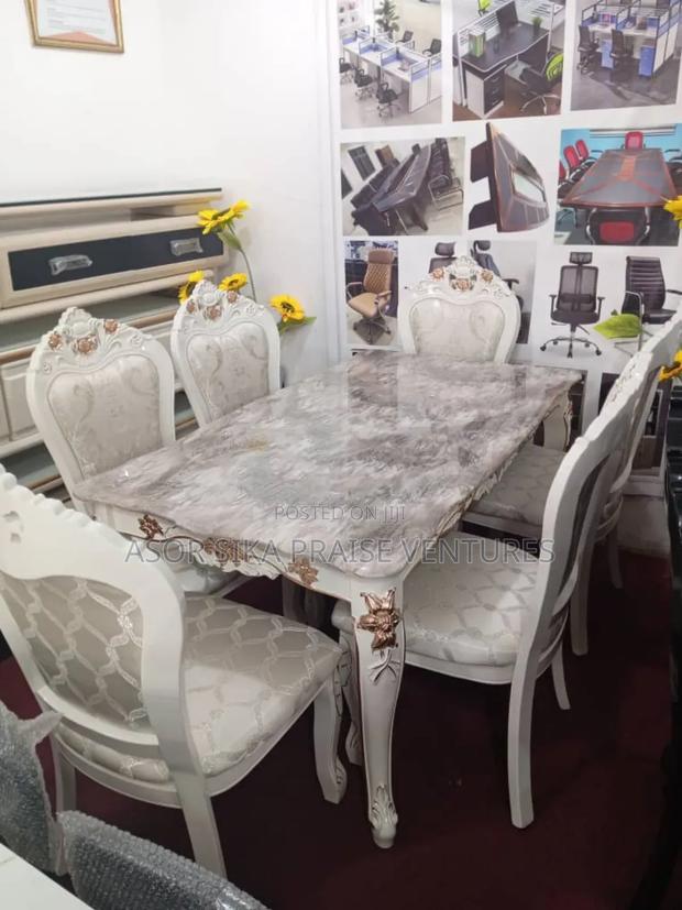 Royal Dinning Table and Chair Marble · Photo 2
