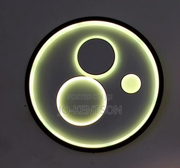 Stunning Round Ceiling Light With Remote photo 3