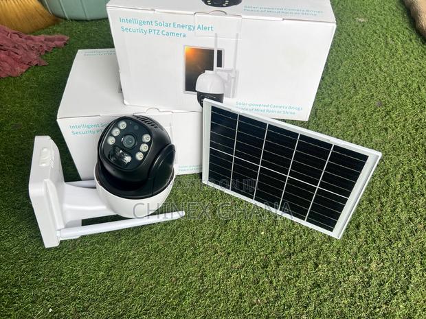 Interlligent PTZ Solar Security Camera · Photo 3
