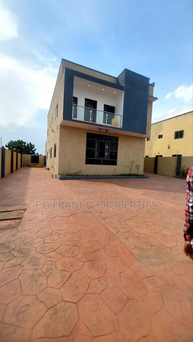 4bdrm House in Kg.Franco Properties, East Legon for sale · Photo 3
