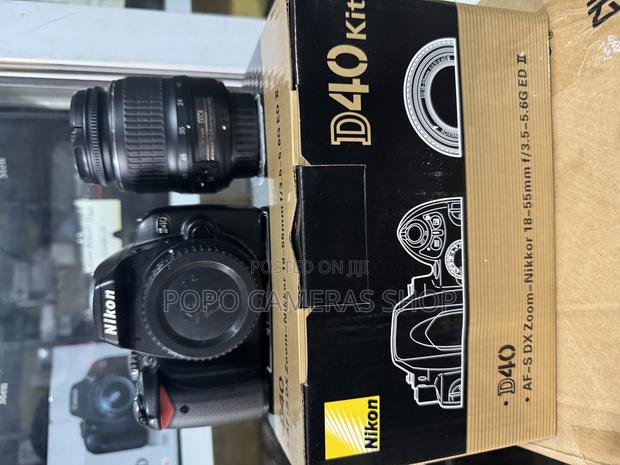 Nikon D40+ Nikkor 18-55mm Lens · Photo 4