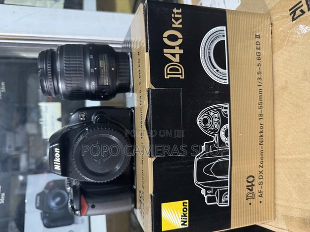 Nikon D40+ Nikkor 18-55mm Lens · Photo 3
