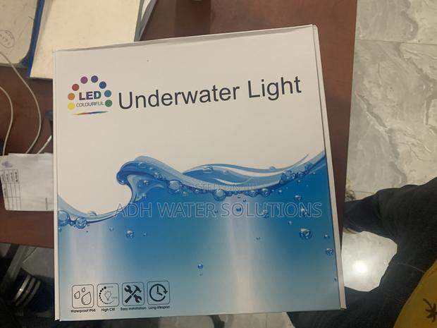Swimming Pool Light photo 2