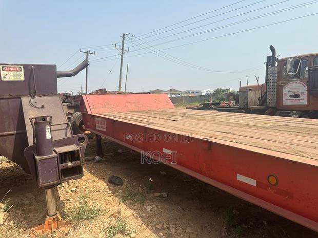 40 Ton Lowbed / Stepdeck Trailer With Ramps photo 4
