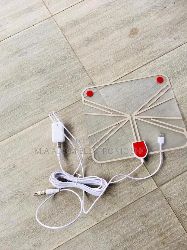 The Transparent Indoor Antenna Revolutionizing TV Reception · Photo 2