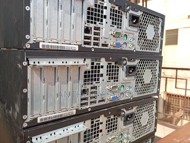 Desktop Computer HP 3GB AMD HDD 250GB