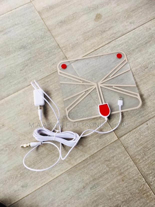The Transparent Indoor Antenna: A New Era of TV Reception · Photo 2